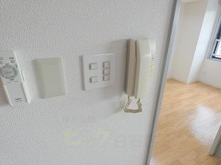 セキュリティ　インターホン完備です♪