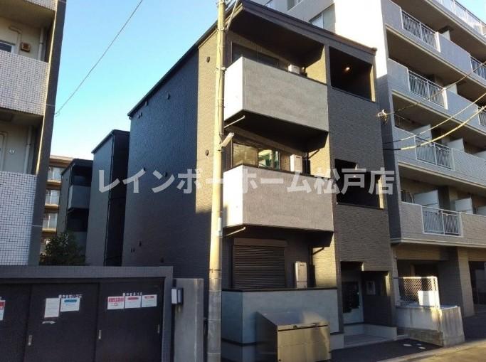建物外観　おしゃれな外観です