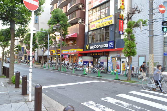 飲食店　マクドナルド行徳店（飲食店）まで203m