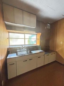 焼津市本町二丁目戸建のキッチン写真