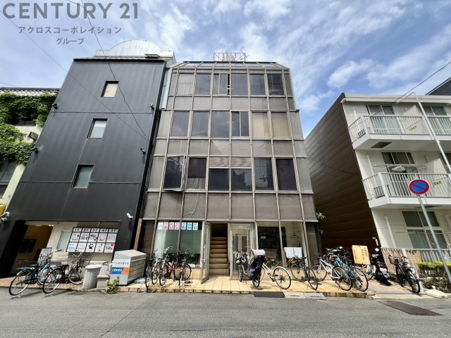 建物外観　駅徒歩3分の駅近物件☆