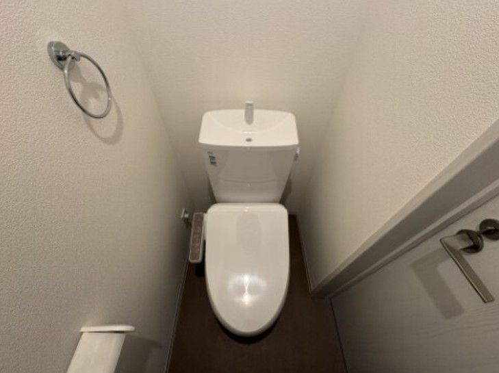トイレ　※同シリーズ写真