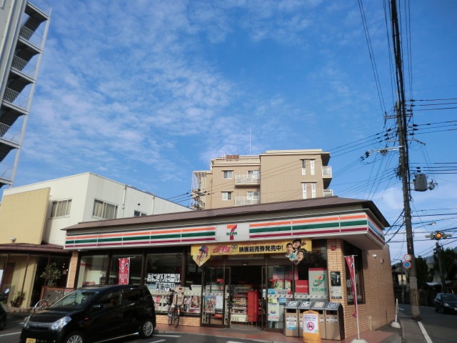 コンビニ　セブンイレブン京都山科竹ノ街道店（コンビニ）まで181m