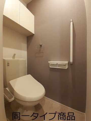トイレ　トイレもきれいです