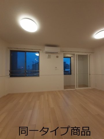 居室・リビング　居間です
