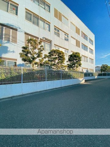 警察署・交番　吉川警察署（警察署・交番）まで579m