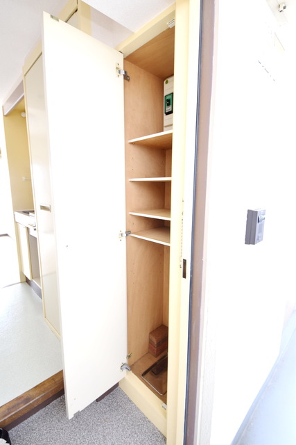 収納　～整理整頓お任せあれっ～別号室参考写真