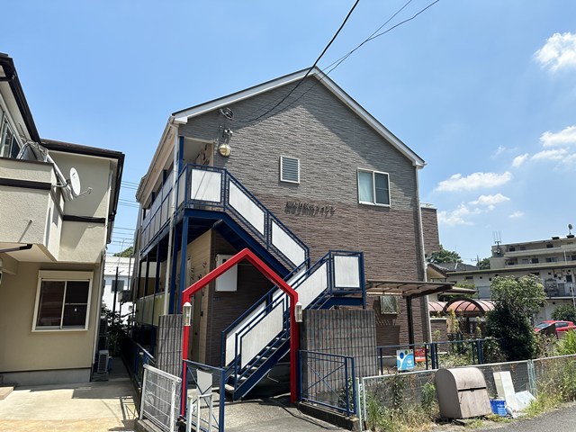 建物外観　小田急線「柿生」駅と「新百合ヶ丘」駅まで徒歩圏内！2駅利用可