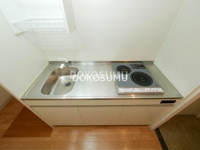 キッチン　毎日の料理が楽しくなる、機能性とデザインを兼ね備えた空間。