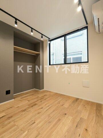 その他部屋・スペース　使い勝手のいい寝室です