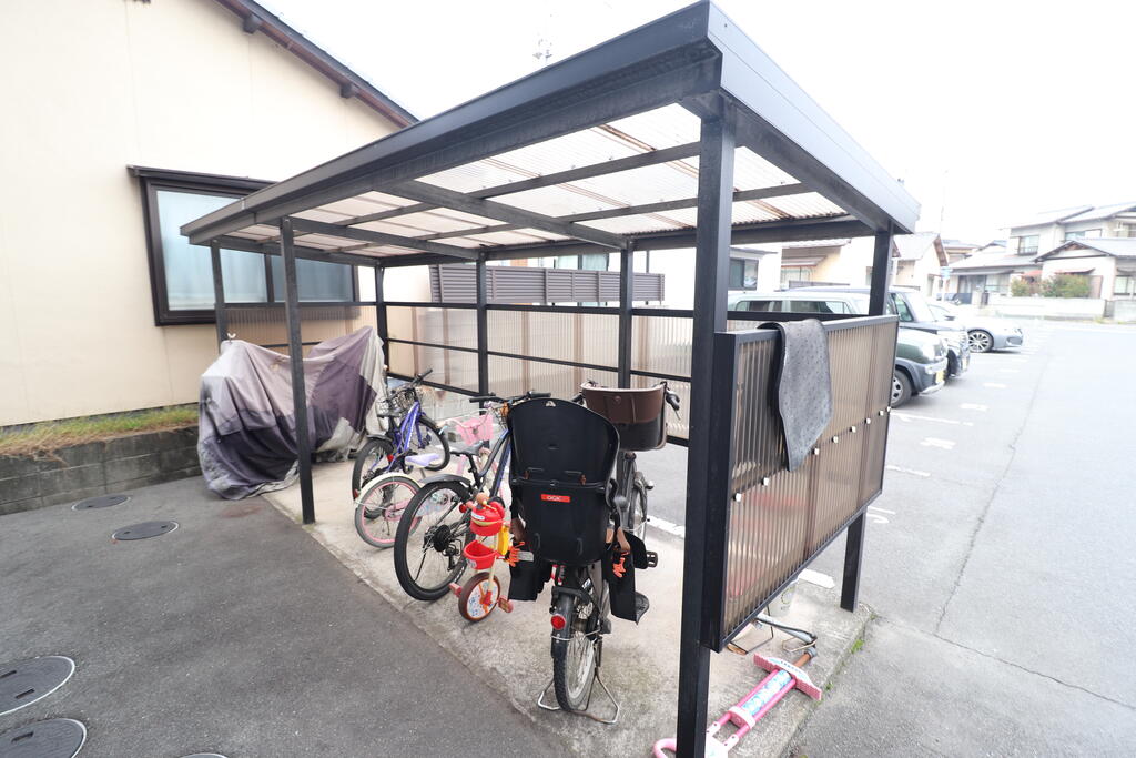 その他共有部分　駐輪場♪