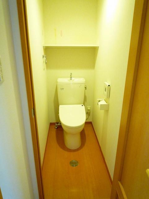 トイレ　※写真他部屋参照