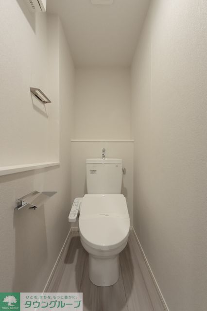 トイレ　※写真は同タイプ住戸です。