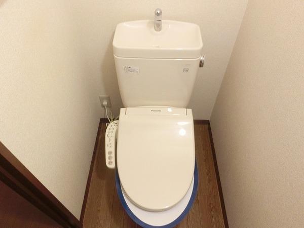 トイレ　ウォシュレット！