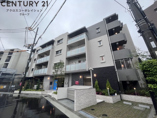 建物外観　オートロック付きで安心です♪