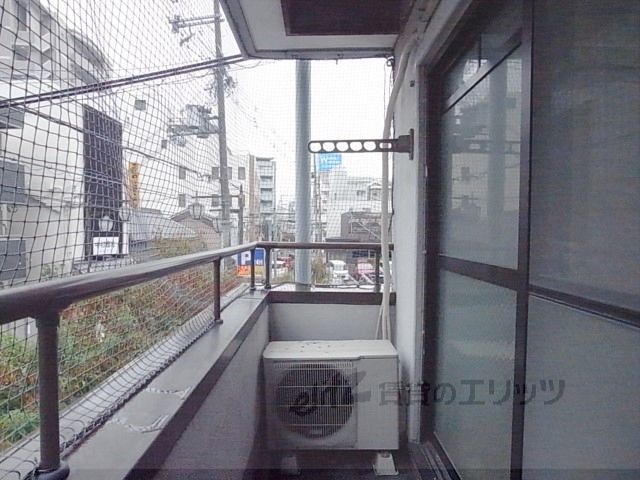バルコニー　ベランダ
