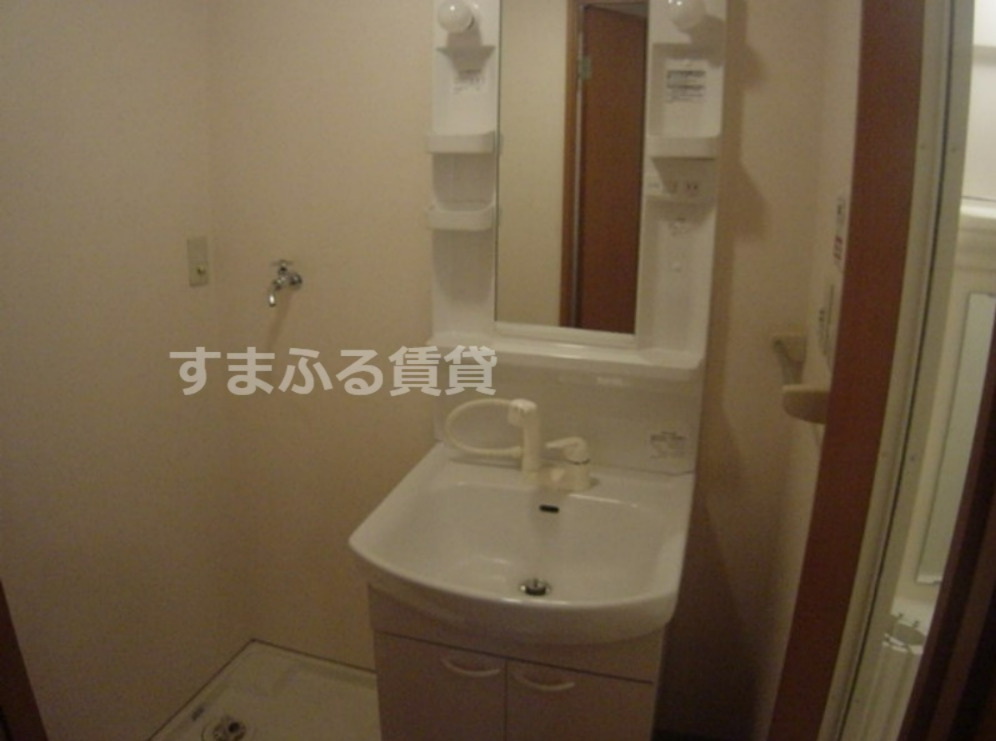 洗面設備　同仕様