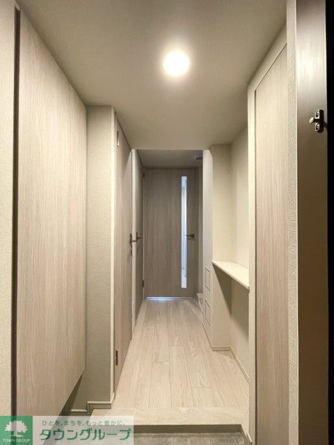 玄関　※写真は同タイプ住戸です。