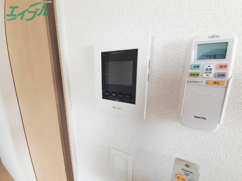セキュリティ　同型参考写真