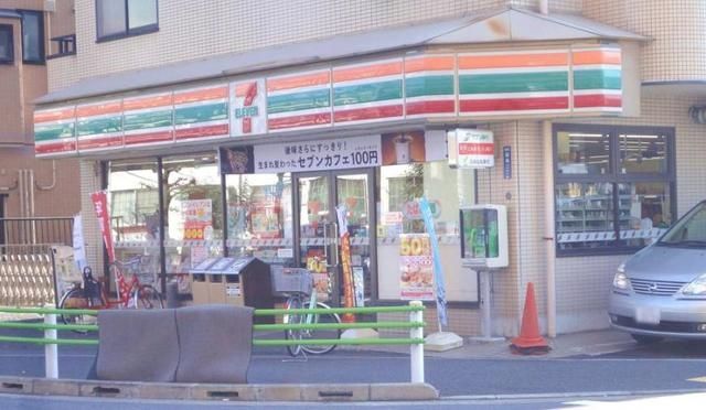コンビニ　セブンイレブン葛飾白鳥店（コンビニ）まで106m