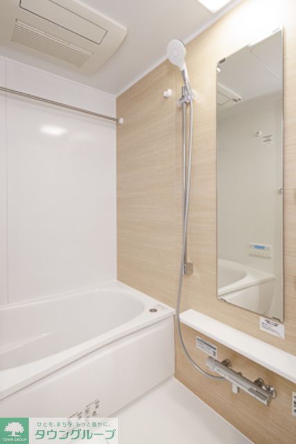 バス・シャワールーム　※写真は同タイプ住戸です。
