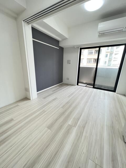その他部屋・スペース　落ち着いて過ごせるお部屋なので、寝室にいかがでしょうか
