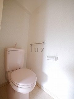 トイレ　清潔感あるトイレです！