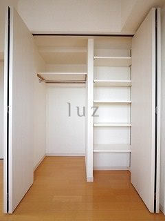 収納　パイプハンガー付きのクローゼット完備です！
