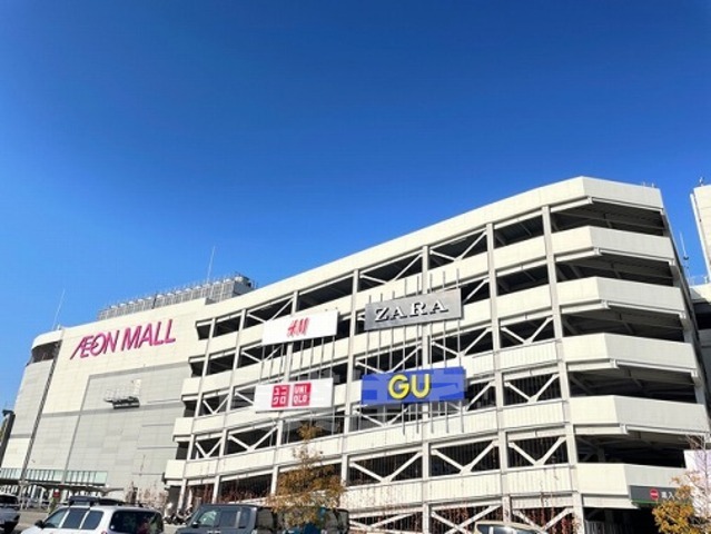 その他　ユニクロ　イオンモール四條畷店（その他）まで879m
