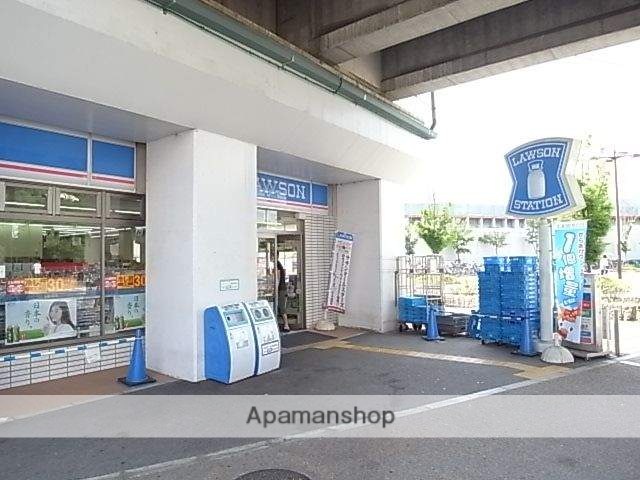 コンビニ　ローソン（コンビニ）まで142m