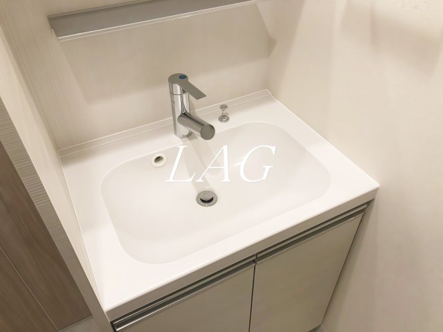 洗面設備　洗面台です。