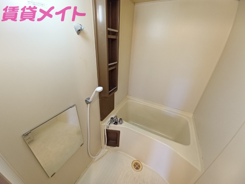 バス・シャワールーム　別部屋画像参考