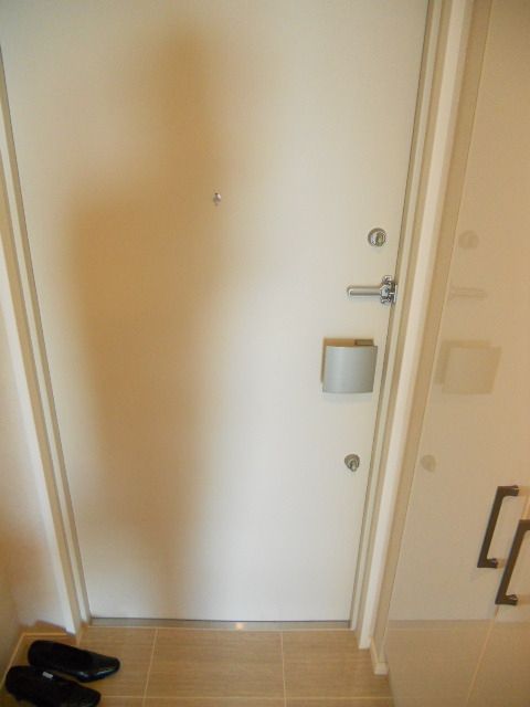 玄関　★一歩足を踏み入れたらそこから先は自分の空間★