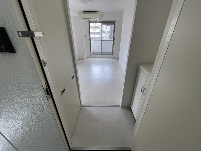 玄関　シンプルで使いやすい玄関です
