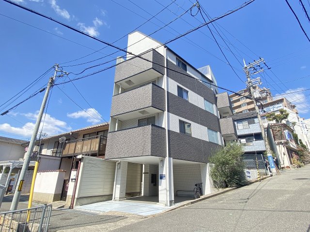 建物外観　外観は落ち着いています