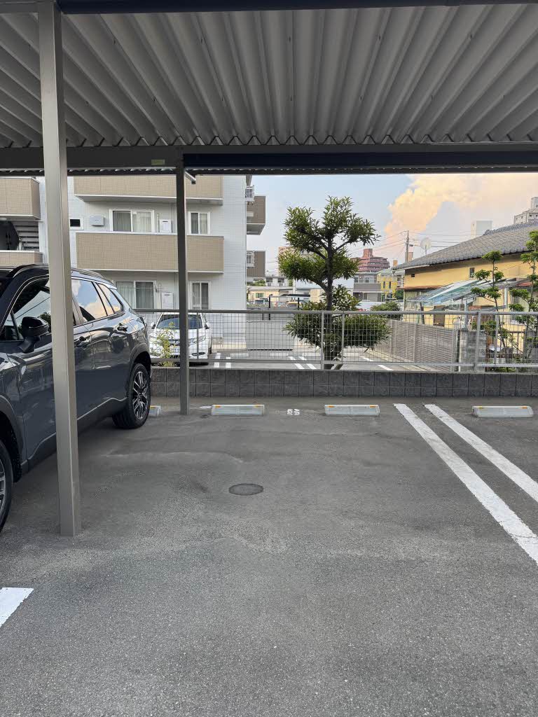 駐車場　駐車場があります