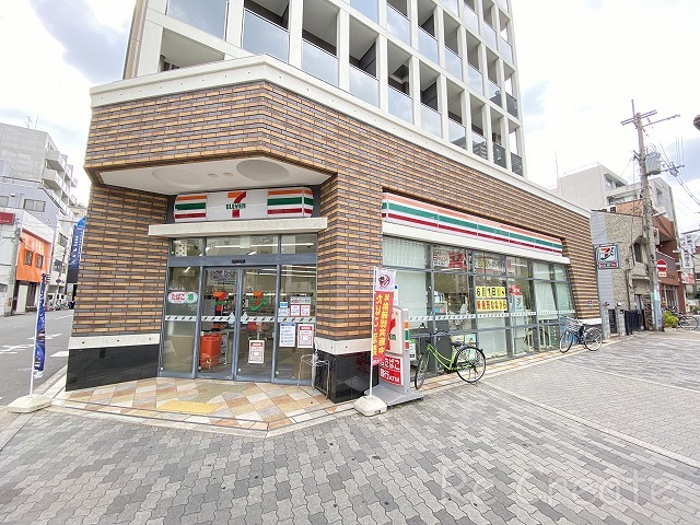 コンビニ　セブンイレブン大阪玉造1丁目店（コンビニ）まで92m