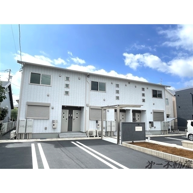 エントランス　建物外観