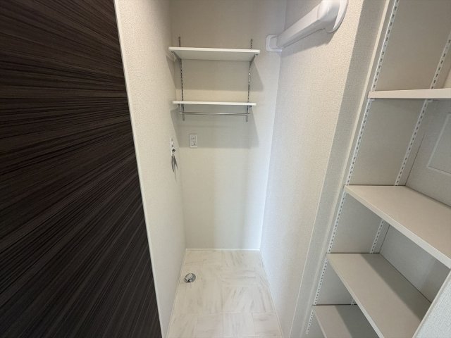 その他　室内洗濯機置場