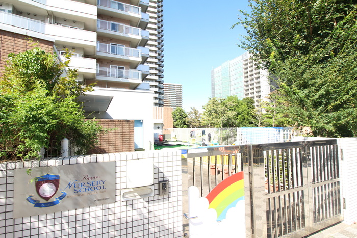 幼稚園・保育園　保育園（幼稚園・保育園）まで50m
