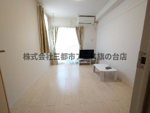 居室・リビング　クレイノメゾン　ド　ピエラ