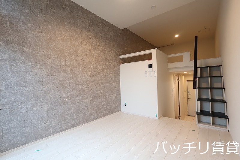 居室・リビング　画像は、同型タイプの為、現状を優先いたします。