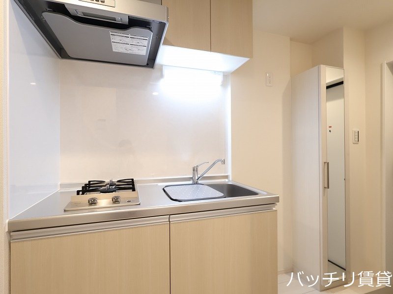 キッチン　画像は、同型タイプの為、現状を優先いたします。