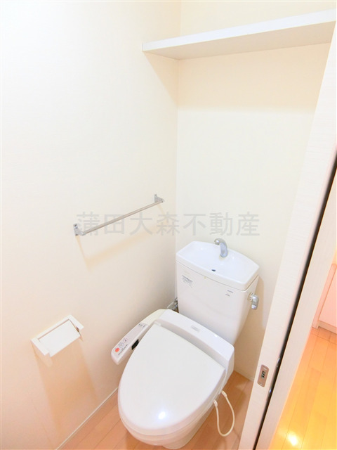 トイレ　トイレ　温水洗浄便座