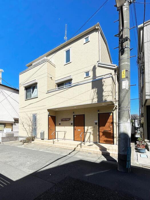 建物外観　落ち着いた雰囲気の外観です