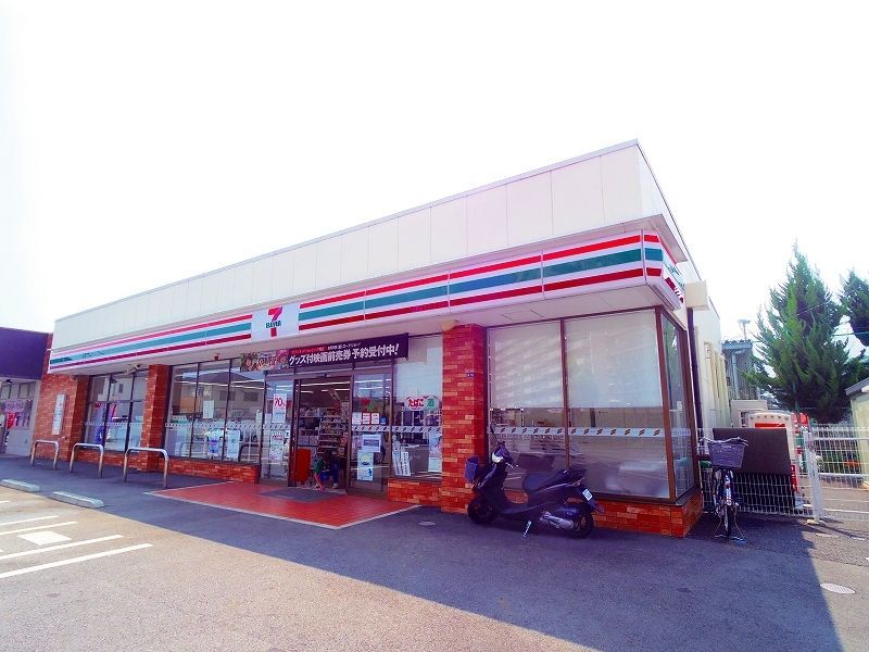 コンビニ　セブンイレブン 東久留米幸町4丁目店（コンビニ）まで652m