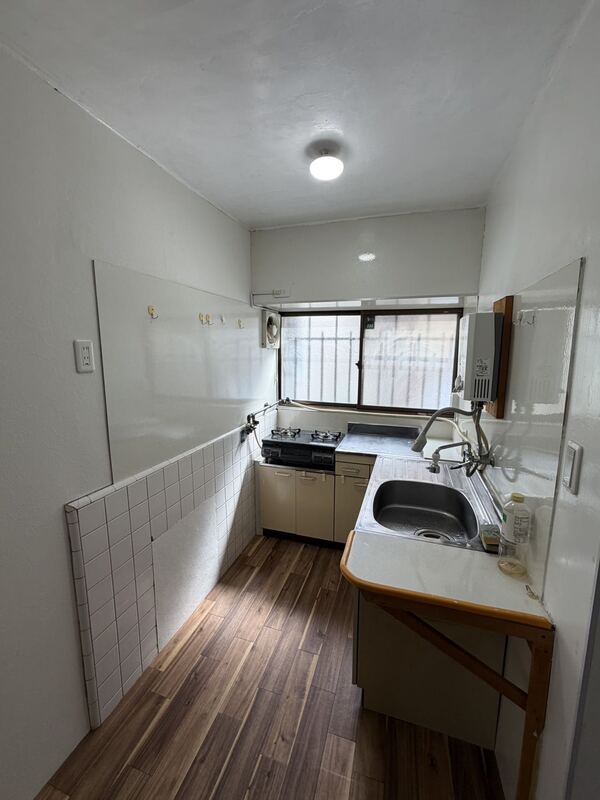 中川2丁目貸家のキッチン写真