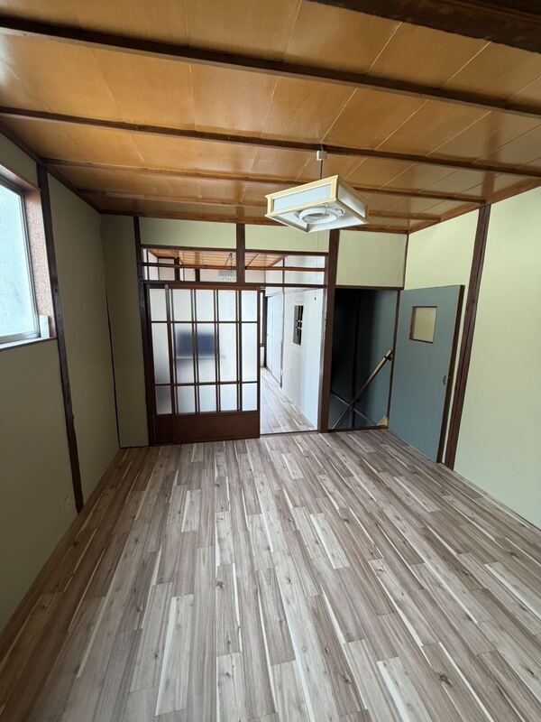 中川2丁目貸家の内装写真