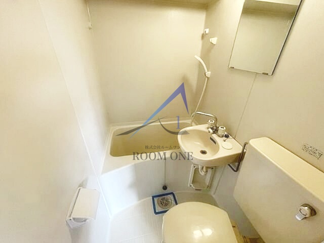 バス・シャワールーム　お風呂です。