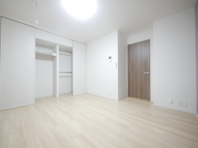 その他部屋・スペース　★明るい洋室で住み心地が良さそうですね★
